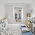 Arc De Triomphe - Lauriston 1Bdr By B\'Your Home
